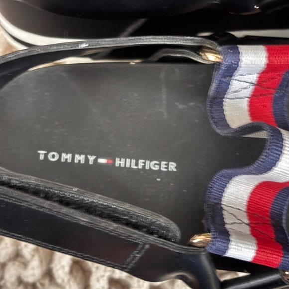 Tommy Hilfiger Women's SZ 10 Beckett Red White Blue Sandals Ankle Strap - Picture 5 of 11